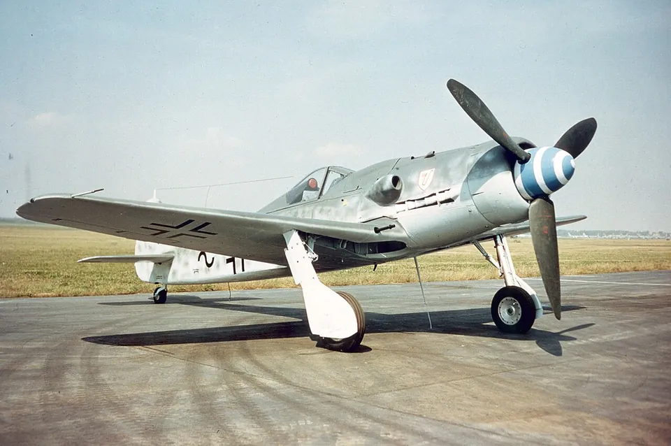 Fw-190 D-9