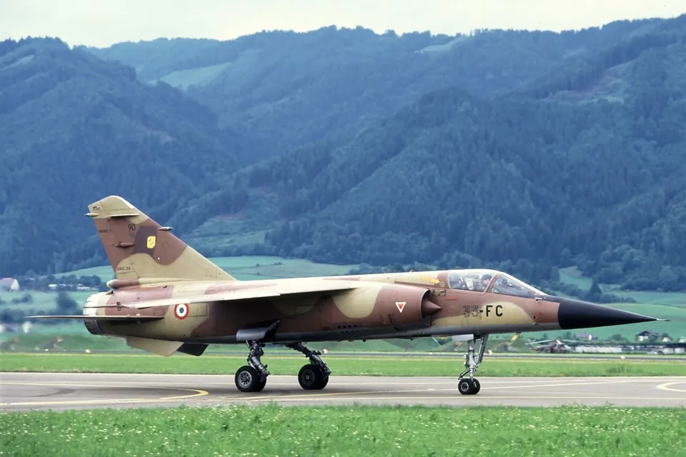 Mirage F1