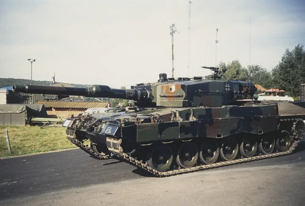 MBT Leopard 2A4
