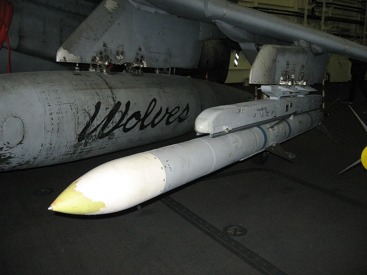 AIM-120B