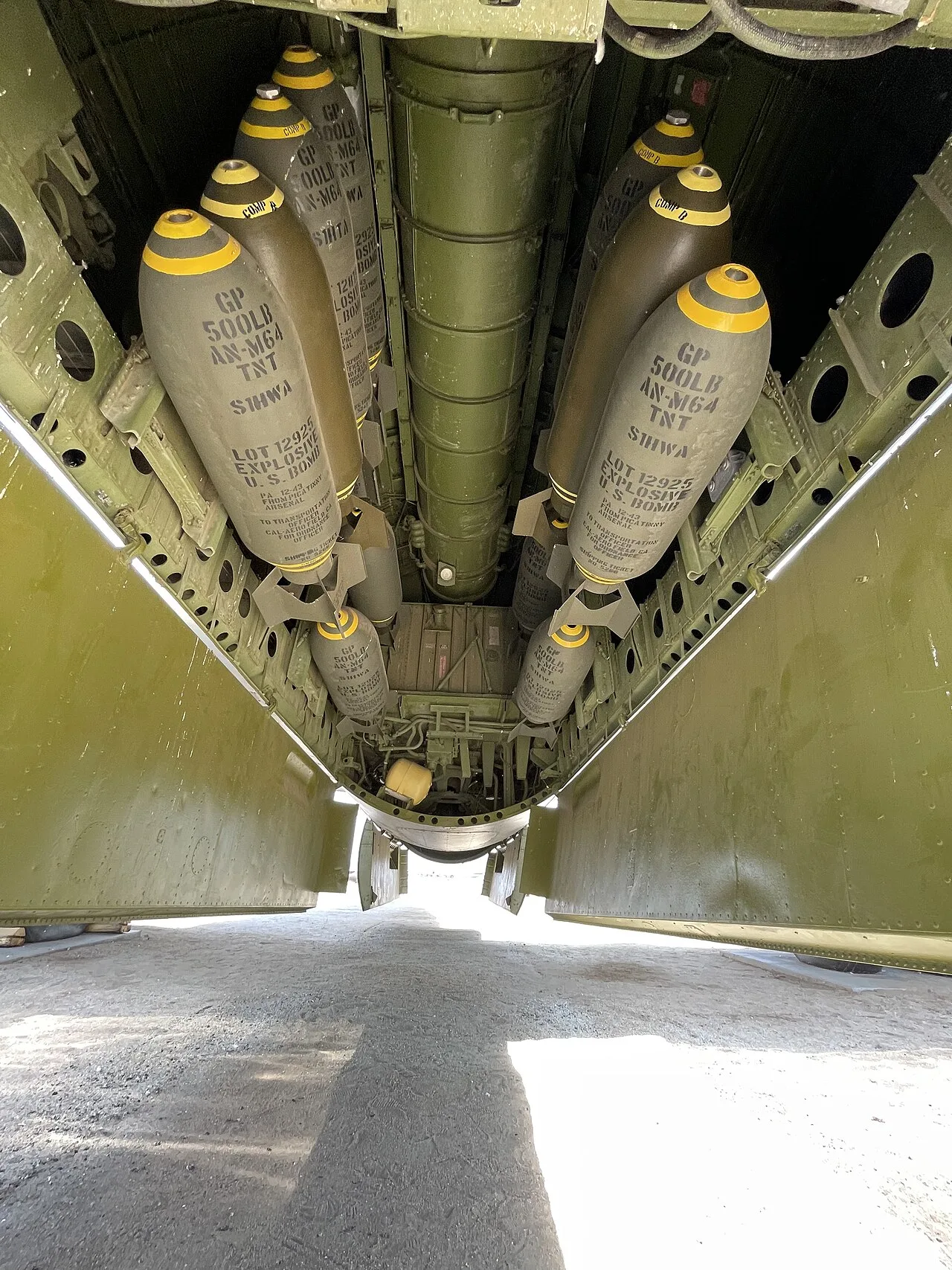 AN-M64